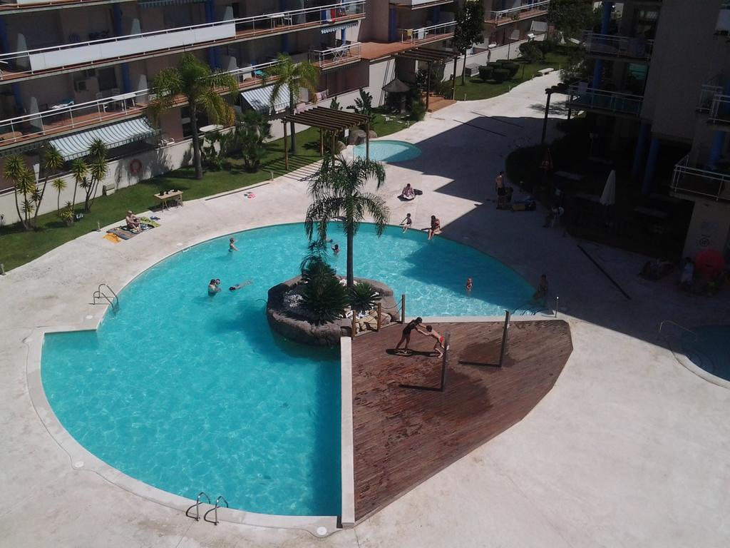 Rvhotels Port Canigo Росес Екстериор снимка